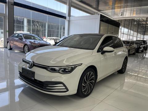 Volkswagen Golf 2021