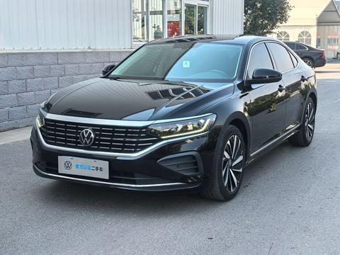 Volkswagen Passat 2024