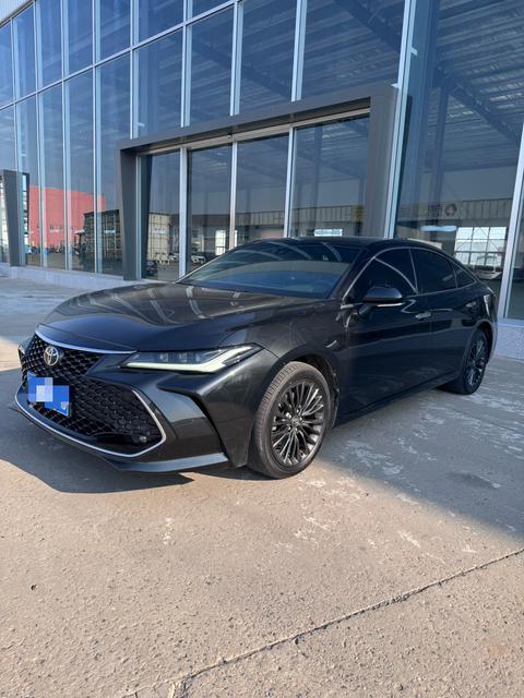 Toyota Avalon 2022