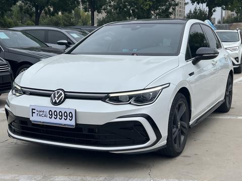 Volkswagen Golf 2021