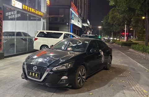 Nissan Teana 2021
