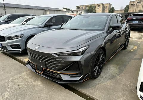 Changan UNI-V 2022