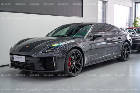 Porsche Panamera 2024