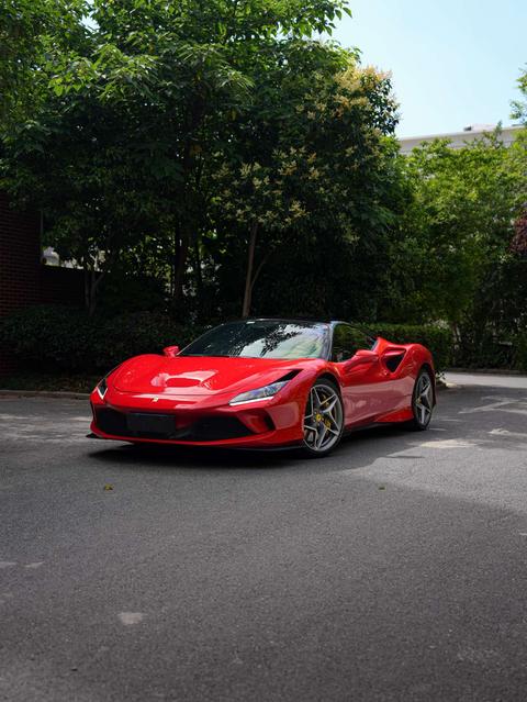 Ferrari F8 Tributo 2019