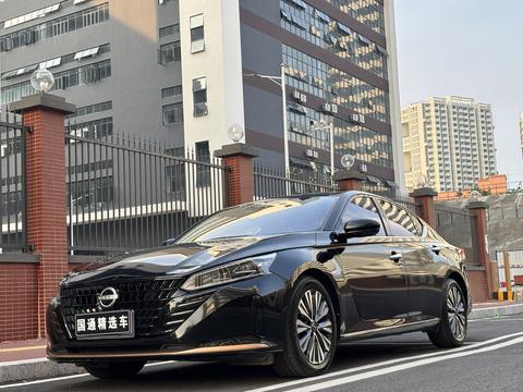 Nissan Teana 2024
