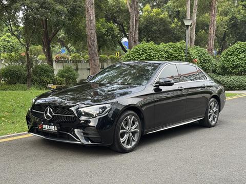 Mercedes-Benz E-Class 2022