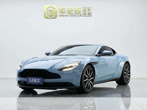 Aston Martin DB11 2022