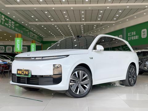 Li Auto L6 2025