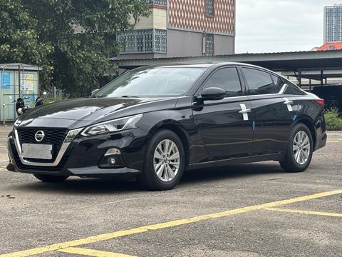 Nissan Teana 2021
