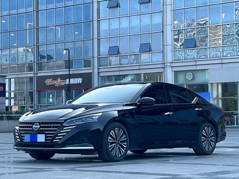 Nissan Teana 2022