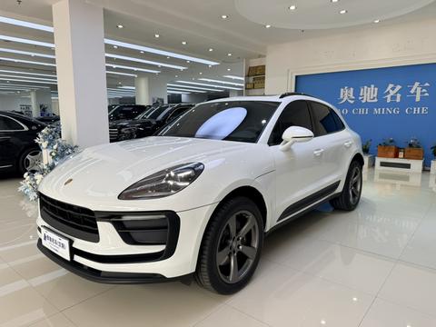 Porsche Macan 2025