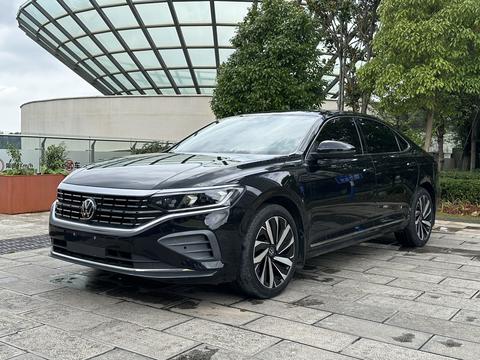 Volkswagen Passat 2024
