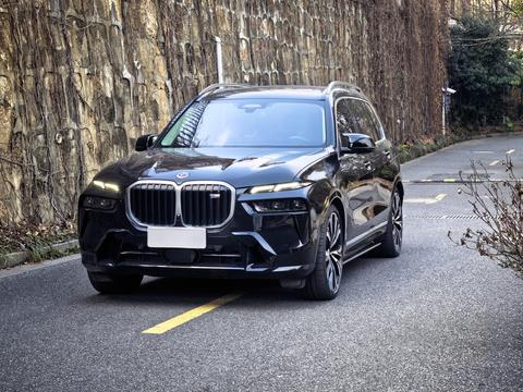 BMW X7 2023