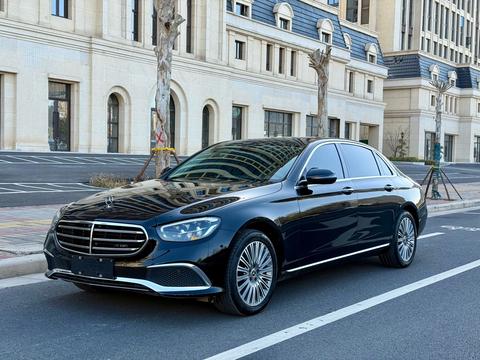 Mercedes-Benz E-Class 2022