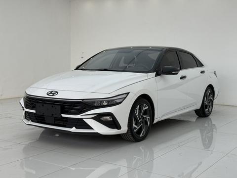 Hyundai Elantra 2023
