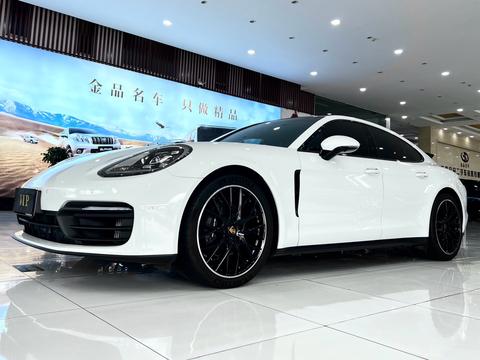 Porsche Panamera 2023