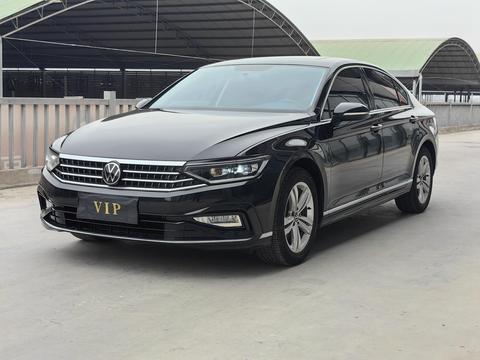 Volkswagen Magotan 2024