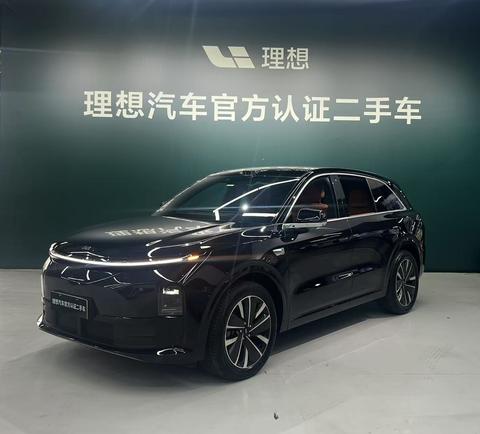 Li Auto L6 2025