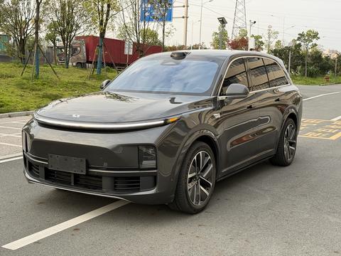 Li Auto L8 2024
