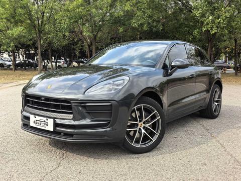 Porsche Macan 2022