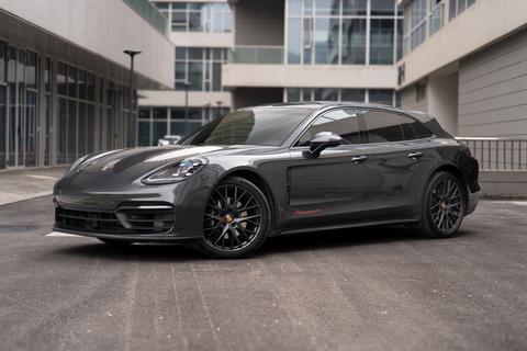 Porsche Panamera 2023