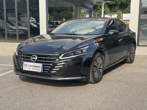Nissan Teana 2024