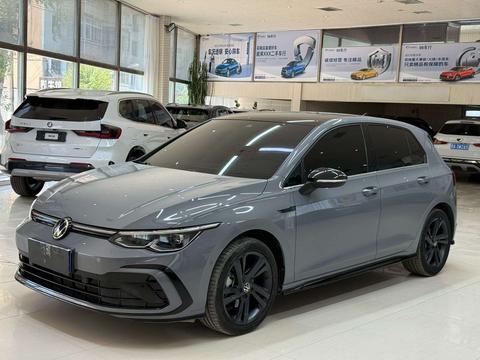 Volkswagen Golf 2021