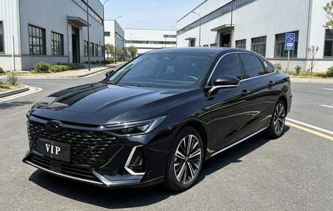 Chery Arrizo 8 2024