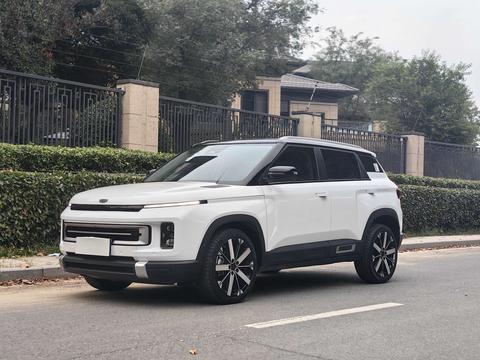 Geely Icon 2023