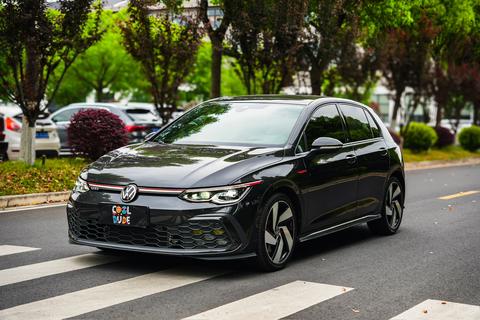 Volkswagen Golf GTI 2021