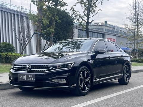 Volkswagen Magotan 2025