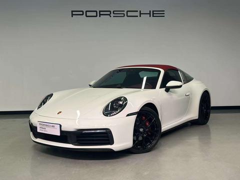 Porsche 911 2023
