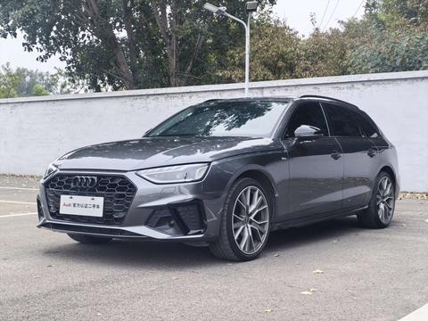 Audi A4 2022