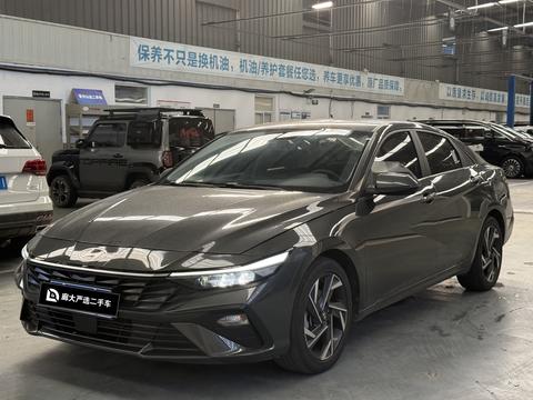 Hyundai Elantra 2023