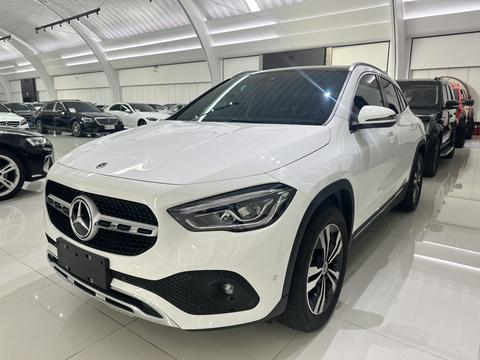 Mercedes-Benz GLA 2023