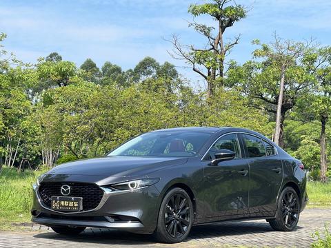 Mazda 3 Axela 2023
