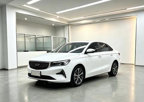 Geely Emgrand 2022