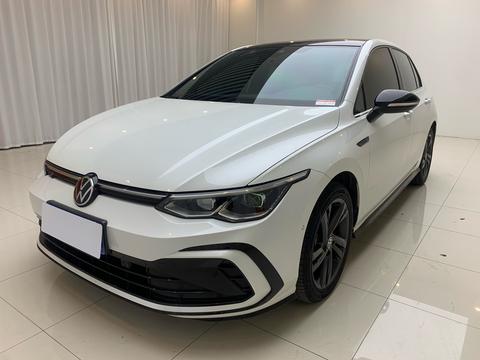 Volkswagen Golf 2021