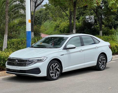 Volkswagen Sagitar 2024