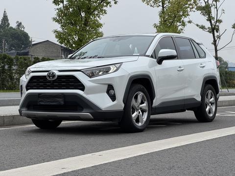Toyota RAV4 2021