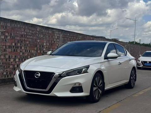 Nissan Teana 2021
