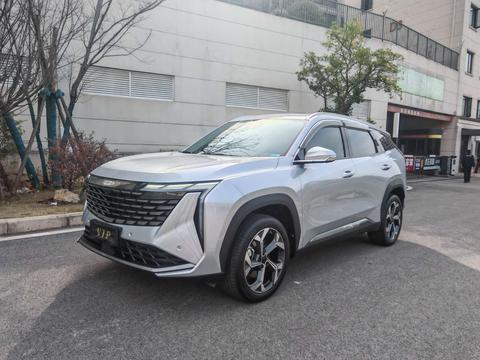 Geely Atlas 2024