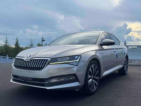 Skoda Superb 2022