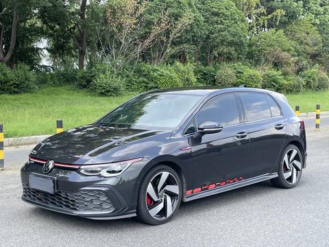 Volkswagen Golf GTI 2021