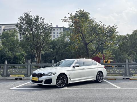 BMW 5 Series 2023