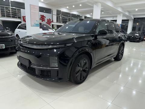 Li Auto L7 2025