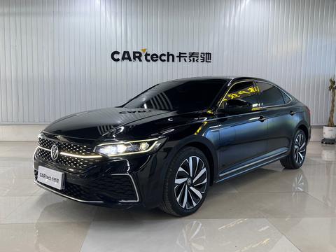 Volkswagen Passat 2022