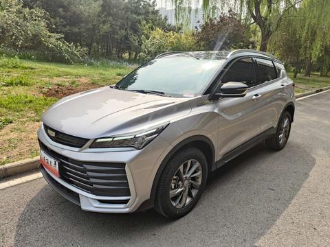 Geely Coolray 2025