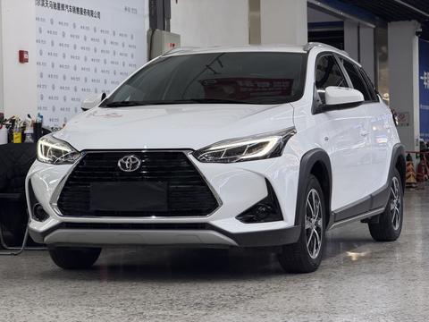 Toyota Yaris L 2022