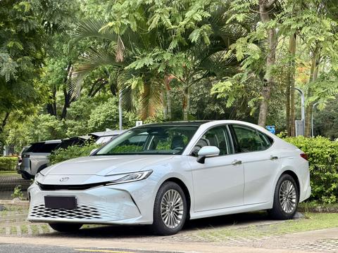 Toyota Camry 2024